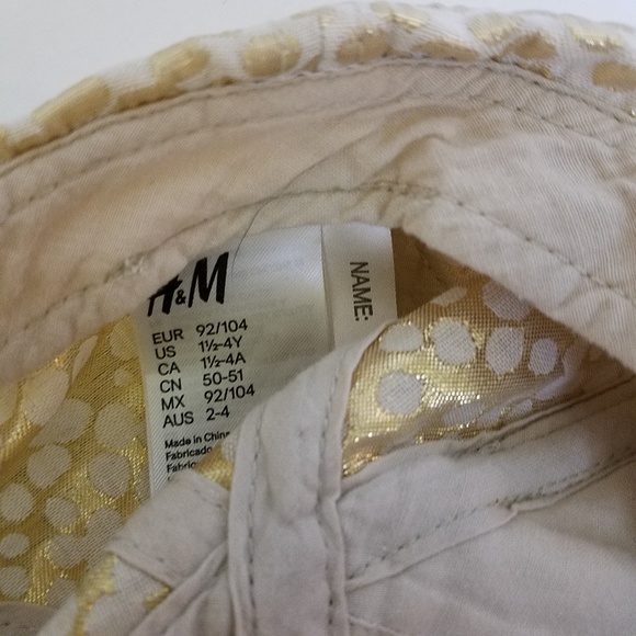 girls accessories glasses and hat [AF2] - Picture 2 of 4